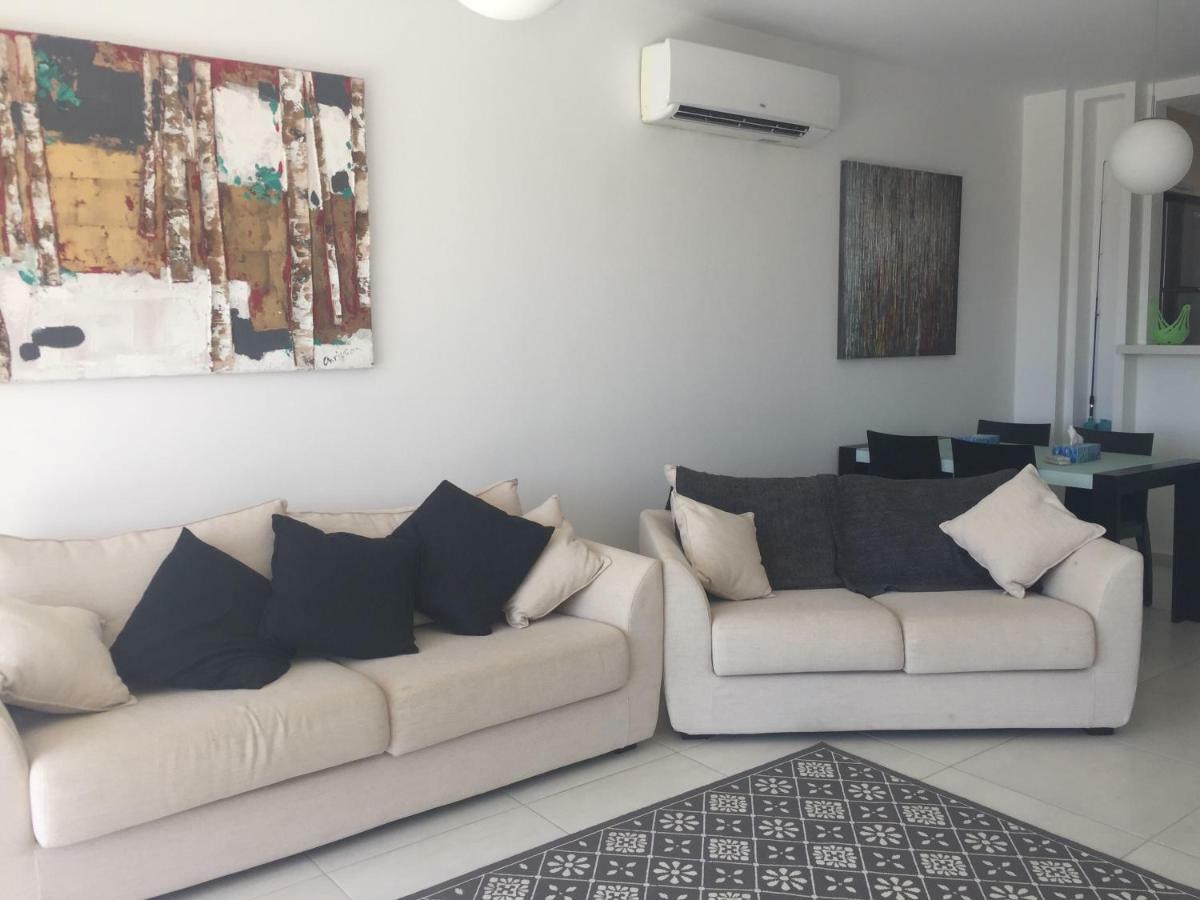 Lingna Luxury Apartment Lighthouse Paphos ภายนอก รูปภาพ